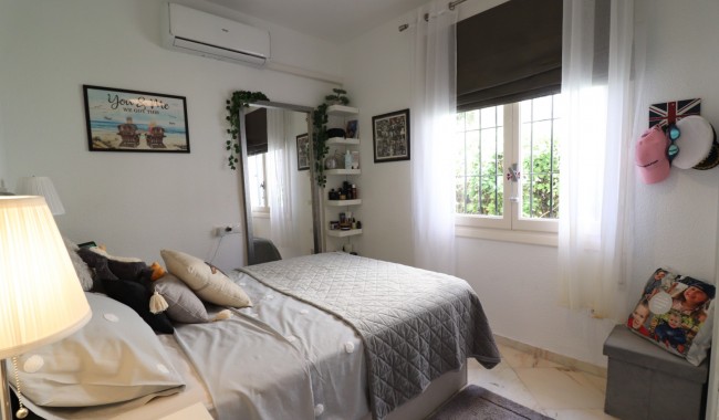 Begagnad - Villa - Orihuela Costa - Villamartín
