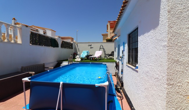 Begagnad - Villa - Orihuela Costa - Villamartín