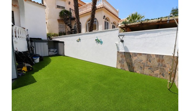 Begagnad - Villa - Orihuela Costa - Villamartín