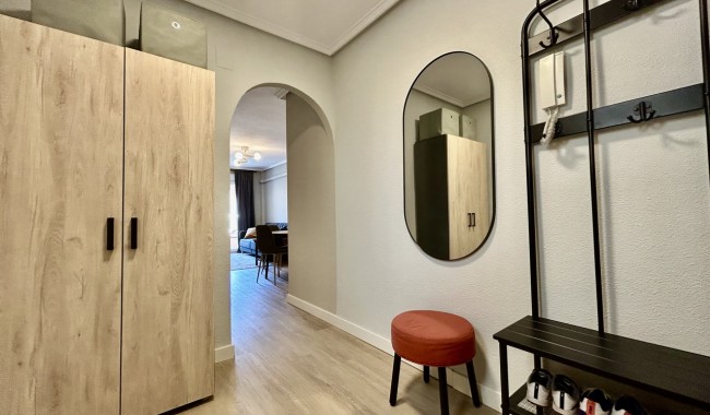 Segunda mano - Apartamento - Torrevieja