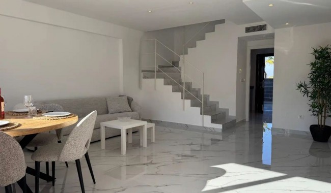 Brukt - Rekkehus - Torrevieja - Aguas Nuevas