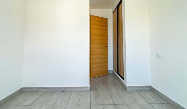 Resale - Apartment - Torrevieja
