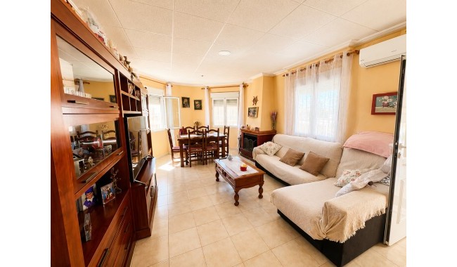Resale - Villa - Torrevieja - Torreta florida
