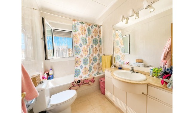 Resale - Villa - Torrevieja - Torreta florida