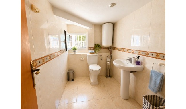 Resale - Villa - Torrevieja - Torreta florida