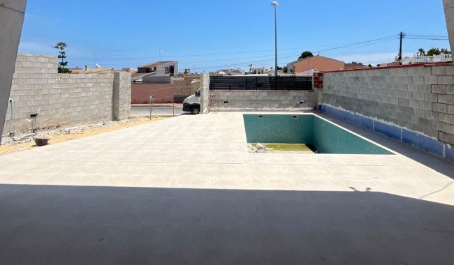Willa - Sprzedaż - El Chaparral, Torrevieja - El Chaparral