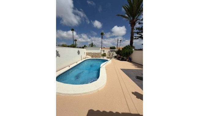 Villa - Brukt - Cabo Roig - lomas de Don Juan