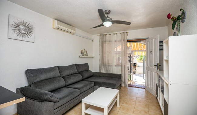 Segunda mano - Apartamento - Torrevieja - Los Balcones