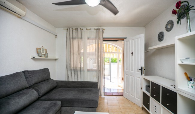 Segunda mano - Apartamento - Torrevieja - Los Balcones