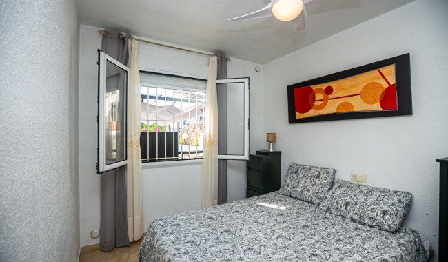 Segunda mano - Apartamento - Torrevieja - Los Balcones