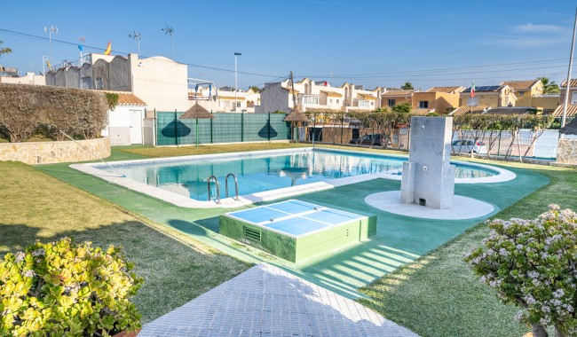 Segunda mano - Apartamento - Torrevieja - Los Balcones