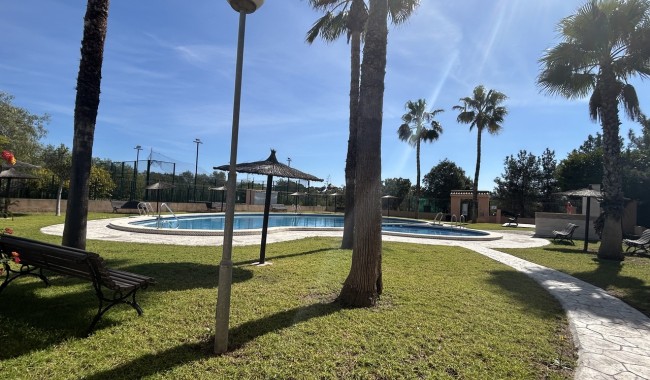 Resale - Apartment - Los Altos - Dream Hills