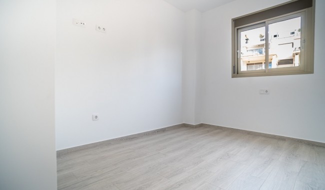 Resale - Apartment - Orihuela Costa - Los Dolses