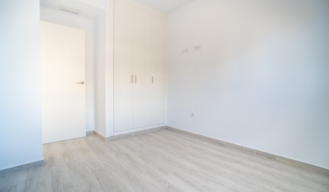Resale - Apartment - Orihuela Costa - Los Dolses