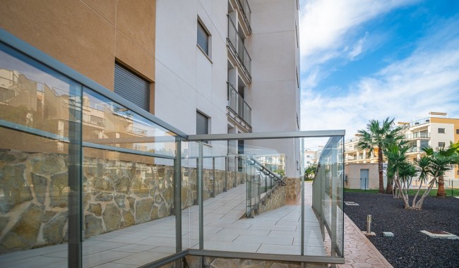 Resale - Apartment - Orihuela Costa - Los Dolses