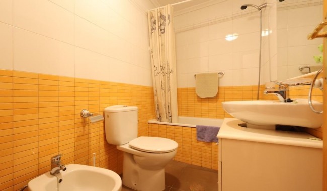 Segunda mano - Apartamento - Torrevieja - Centro
