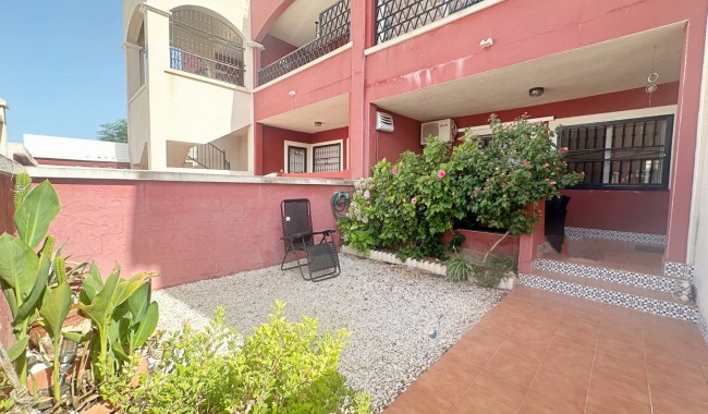Lägenhet - Begagnad - Torrevieja - Torrevieja