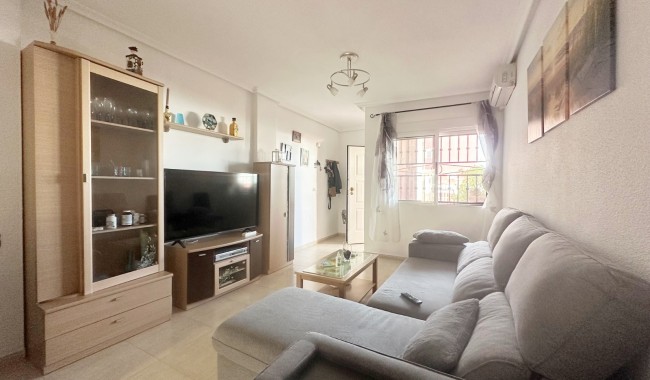 Sprzedaż - Apartament - Torrevieja