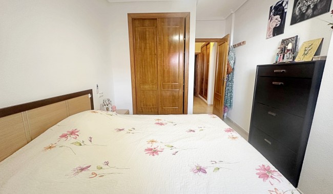 Sprzedaż - Apartament - Torrevieja