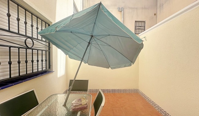 Sprzedaż - Apartament - Torrevieja