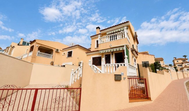 Villa - Brukt - Villamartín - Blue Lagoon