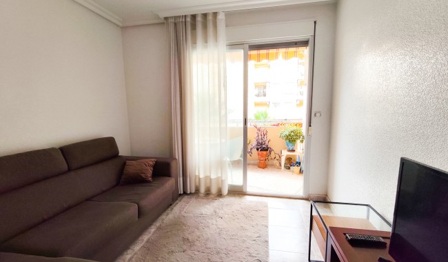 Resale - Apartment - Guardamar