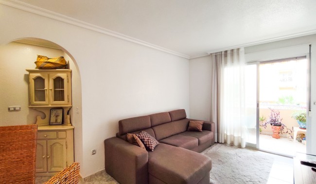 Resale - Apartment - Guardamar