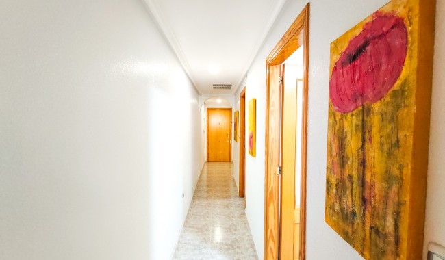 Resale - Apartment - Guardamar