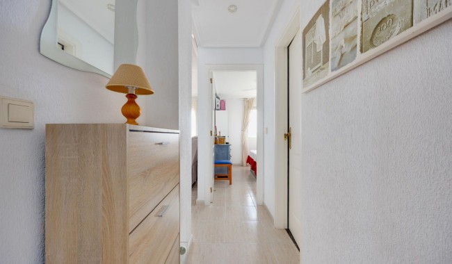 Resale - Apartment - Torrevieja - Centro