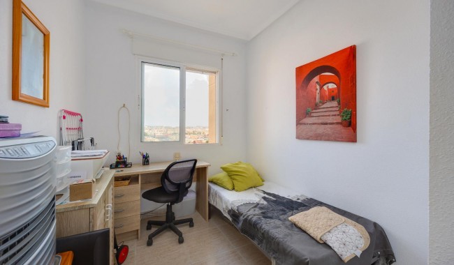 Resale - Apartment - Torrevieja - Centro