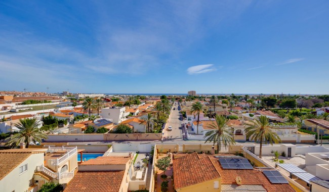 Resale - Apartment - Torrevieja - Centro