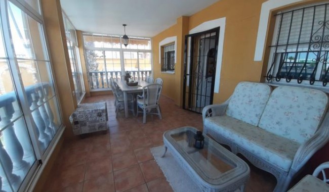 Begagnad - Villa - Torrevieja - Aguas Nuevas
