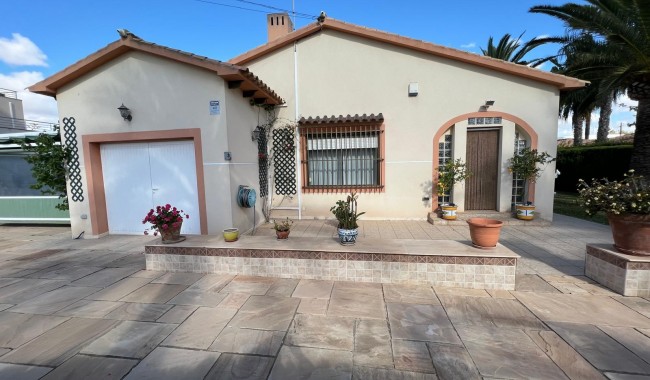 Villa - Begagnad - Orihuela - Cabo Roig