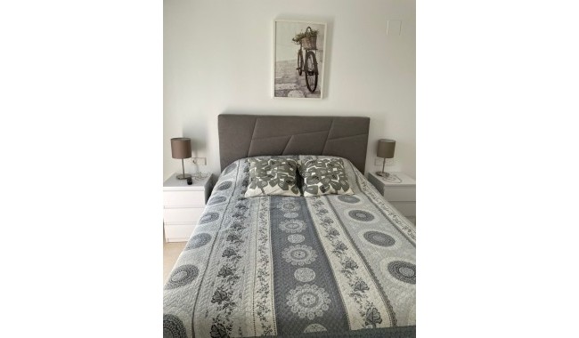 Resale - Apartment - Torrevieja - Los Balcones