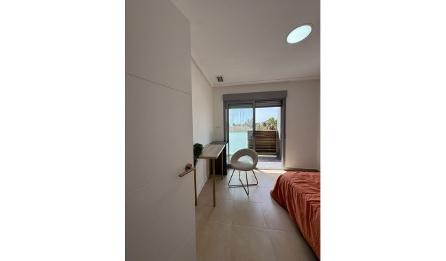 Sprzedaż - Apartament - Torrevieja - Puerto