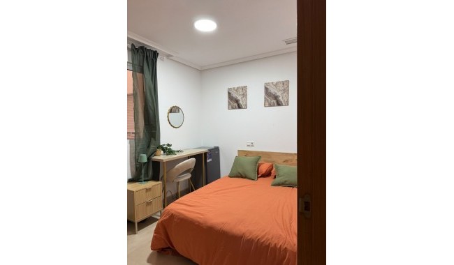 Sprzedaż - Apartament - Torrevieja - Puerto