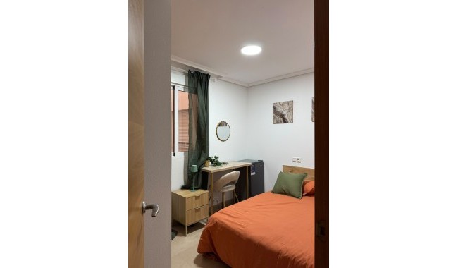 Sprzedaż - Apartament - Torrevieja - Puerto