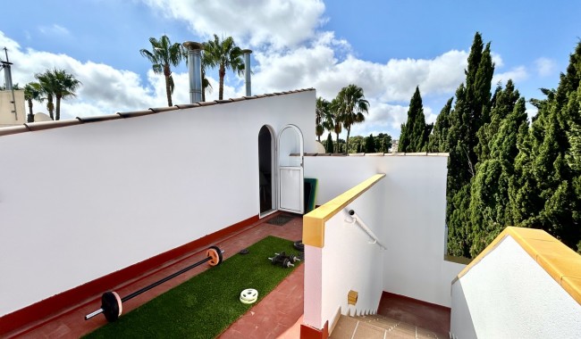 Segunda mano - Villa - Villamartín