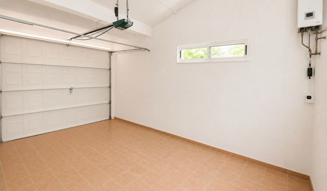 Segunda mano - Villa - Villamartín