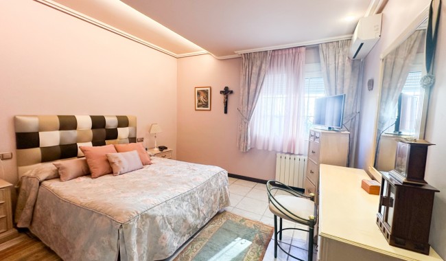 Sprzedaż - Willa - La Mata, Torrevieja - La Mata