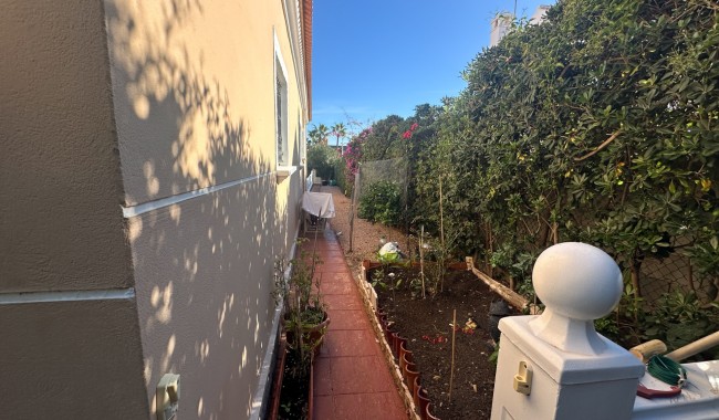 Sprzedaż - Willa - La Mata, Torrevieja - La Mata