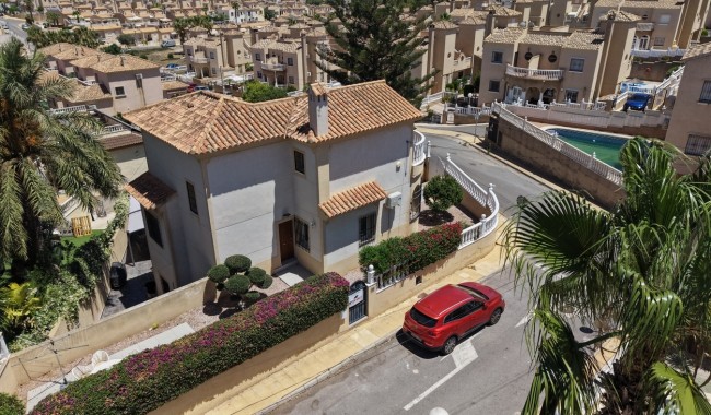 Segunda mano - Villa - Villamartín - Costa Blanca