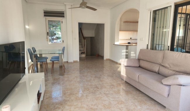 Segunda mano - Villa - Villamartín - Costa Blanca