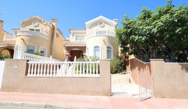 Villa - Resale - Orihuela Costa - Villamartín-Las Filipinas
