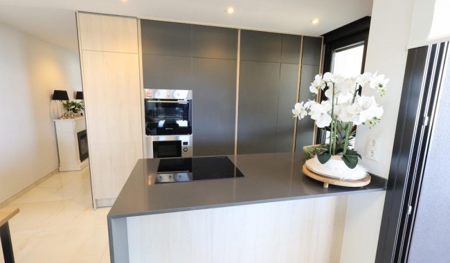 Sprzedaż - Apartament - Orihuela costa - Punta Prima