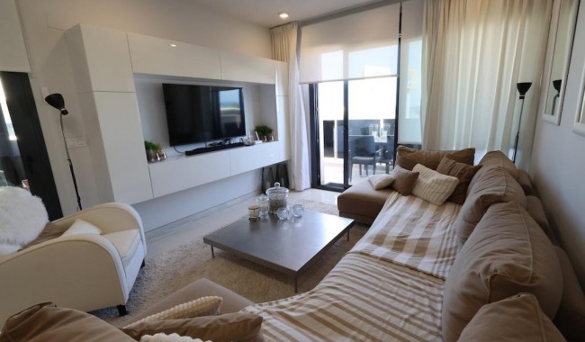 Sprzedaż - Apartament - Orihuela costa - Punta Prima