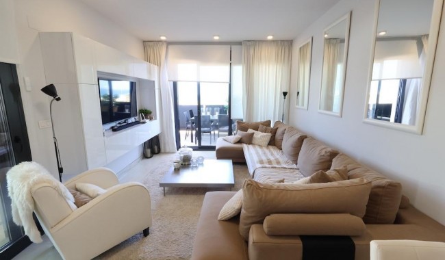 Sprzedaż - Apartament - Orihuela costa - Punta Prima