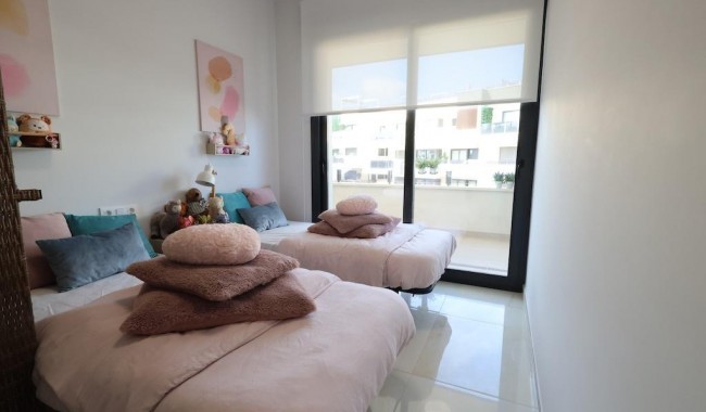 Sprzedaż - Apartament - Orihuela costa - Punta Prima