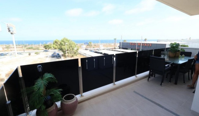 Sprzedaż - Apartament - Orihuela costa - Punta Prima