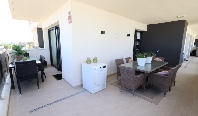 Sprzedaż - Apartament - Orihuela costa - Punta Prima